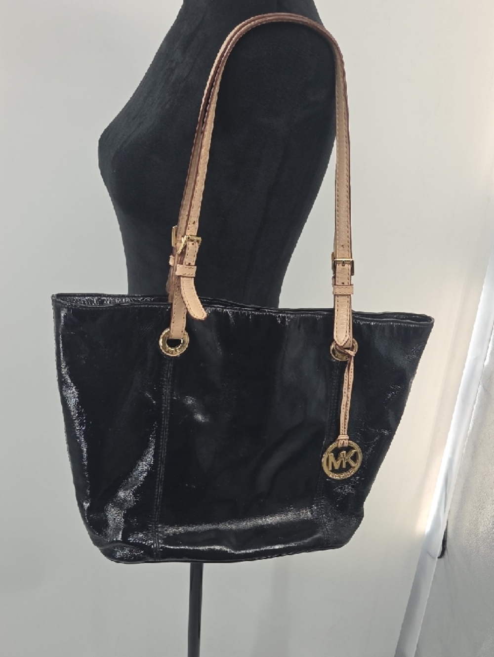Michael Kors Black Patent Tote with Tan Straps and Gold MK Charm - Picture 11 of 16